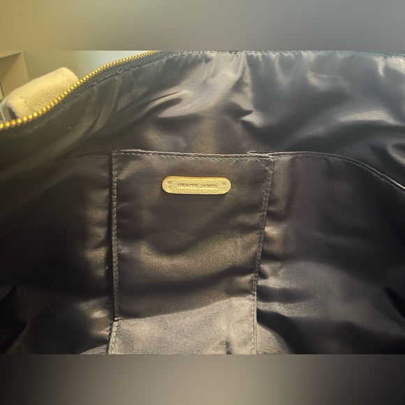 NWT Draper James Chambray Savannah Duffle Bag - Picture 6 of 9